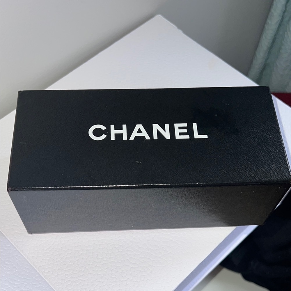 Chanel Black Box
